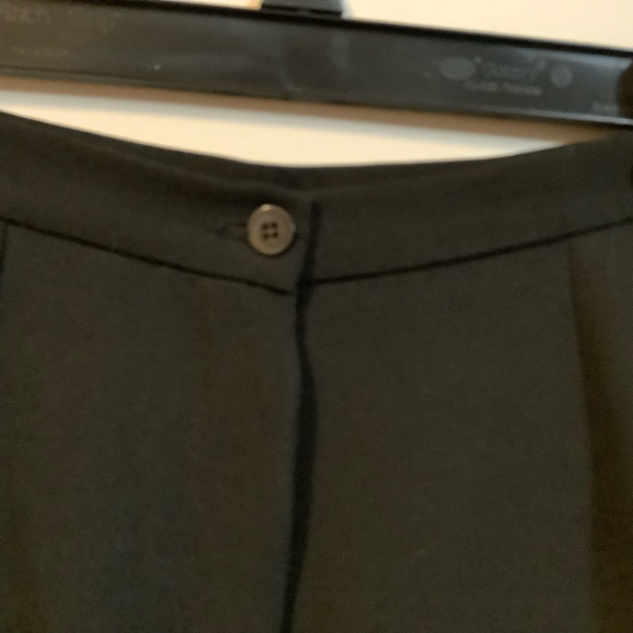 Women’s Black Pant Suit With Gold Mock Neck Top. Size 2 Petite. - Picture 16 of 16